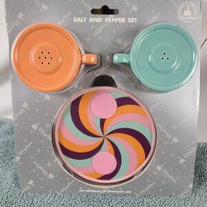 Disney Parks Teacup Salt & Pepper Tray Alice in Wonderland Mad‎ Hatter Tea Party